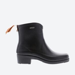 Agile Miss Juliette Bottillon rain boots